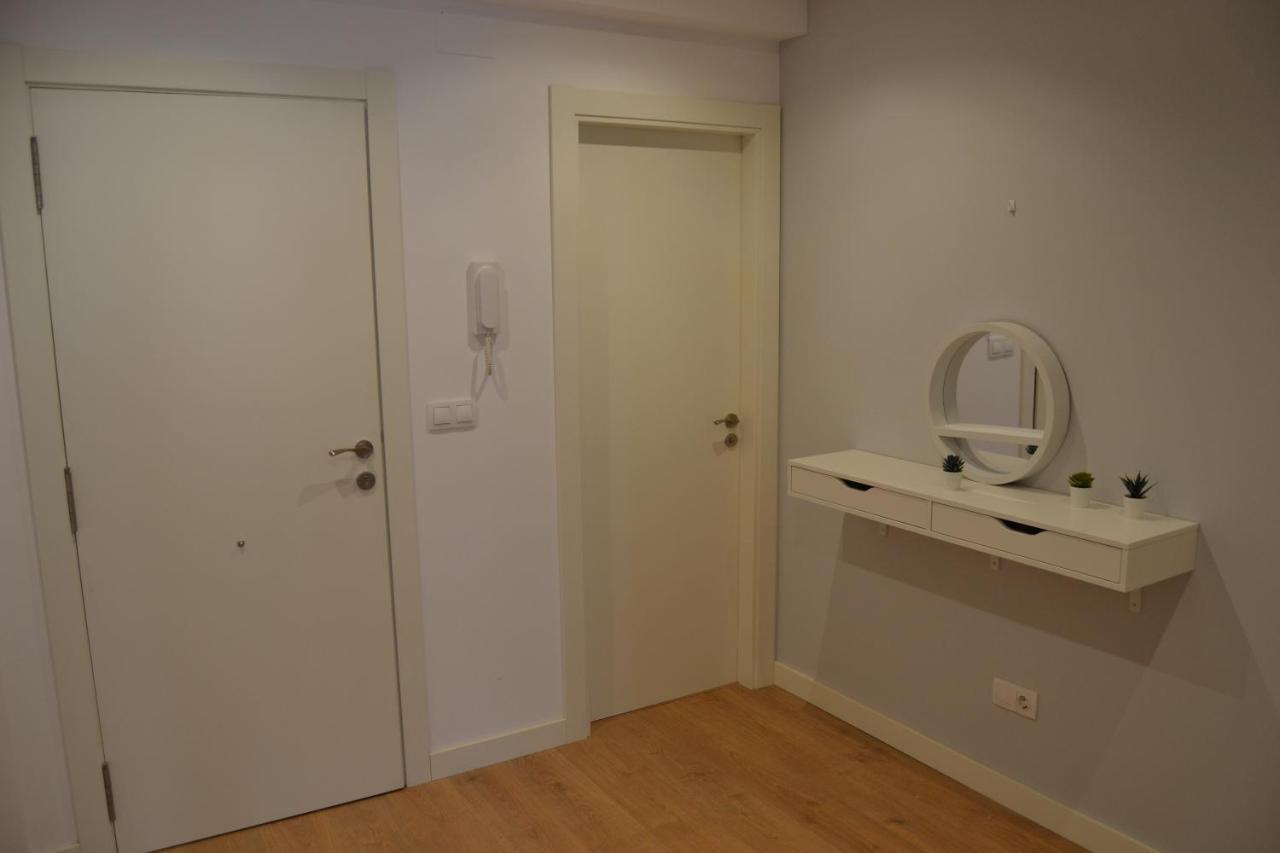 Inmoinsuas Yoana Home Sarria Eksteriør billede