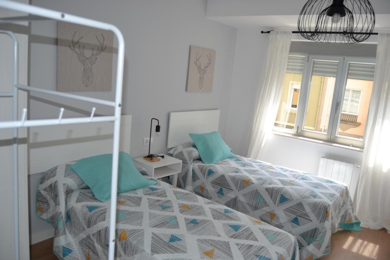 Inmoinsuas Yoana Home Sarria Eksteriør billede